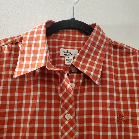 🔥SALE🔥 Lilly Pulitzer Red Checkered Button Down Shirt 6 - Picture 3 of 9
